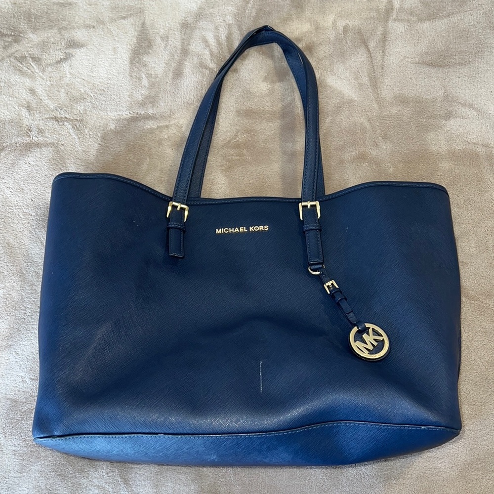 MICHAEL KORS Medium Navy Saffiano Leather Tote Bag